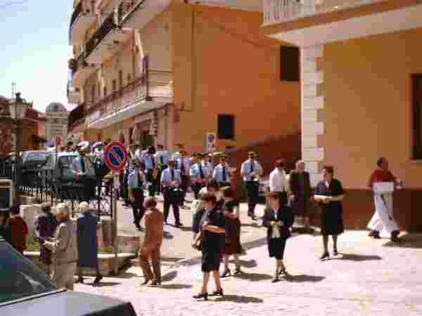 Madonna SS dellaMisericordia in processione