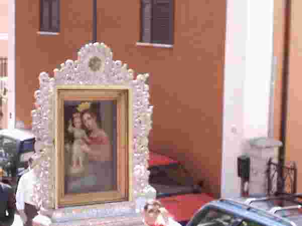 Madonna SS dellaMisericordia in processione