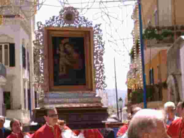 Madonna SS dellaMisericordia in processione